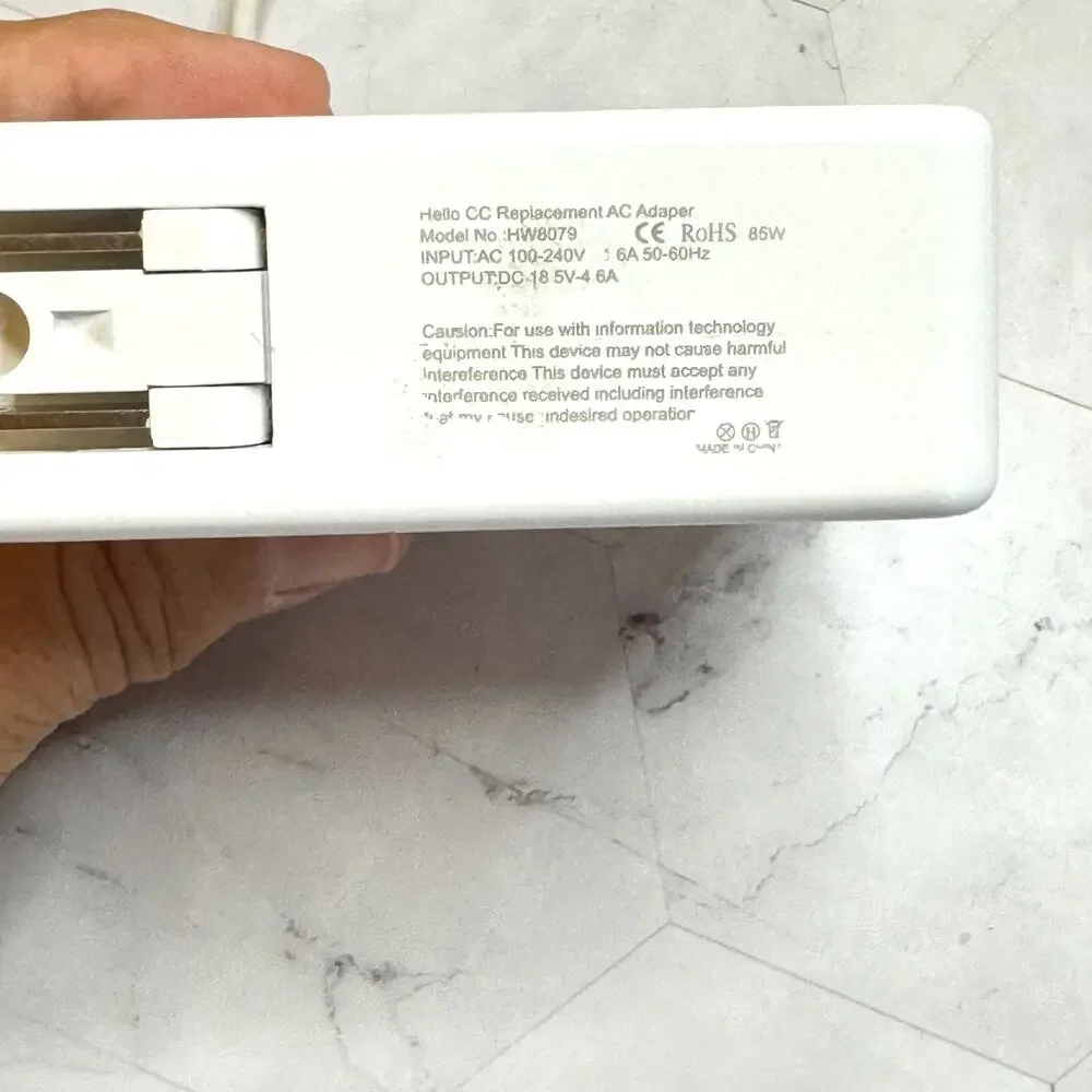NIB Macbook Pro AC Adapter Pre-21012 Replacement Hello CC HW8079 Euro Adapters